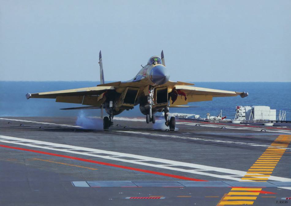 歼15舰载机对比f18超级大黄蜂,中国航母下一代国产舰载机歼15