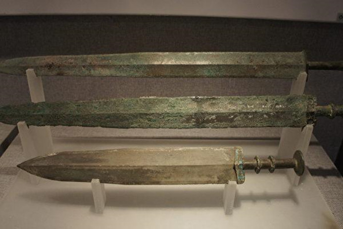 秦始皇兵马俑紫色燃料是超导材料,秦始皇为什么用玉