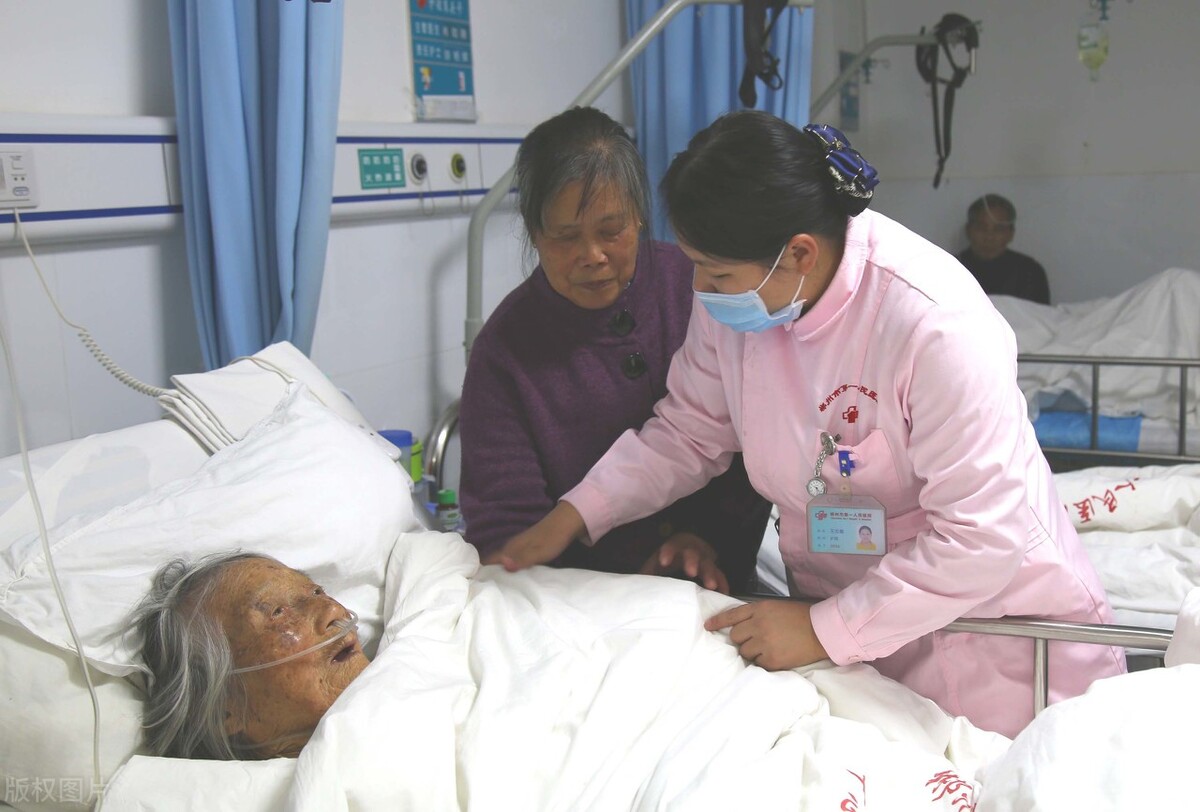 老人跌倒有多严重养成防跌倒意识,老年人跌倒骨折是什么原因