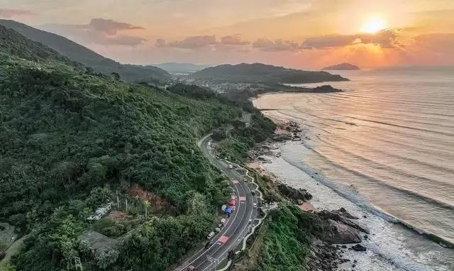 海南自驾游38公里风景线,海南环岛自驾游美丽视频