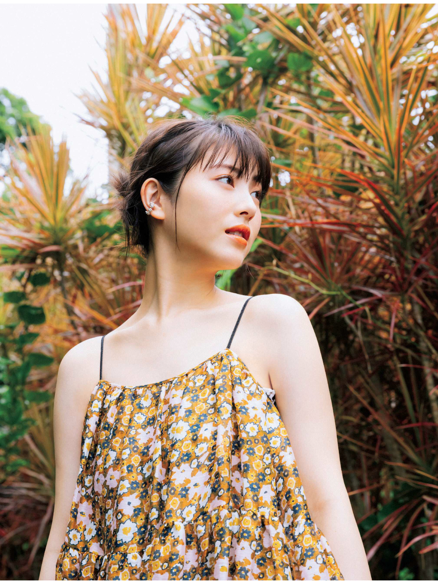 日本美少女「滨边美波」写真集