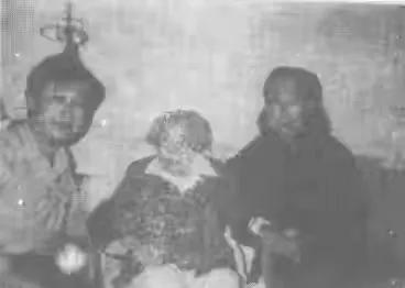 1959年，一农村妇女在报纸上看到陈毅，激动地说：我的男人还活着