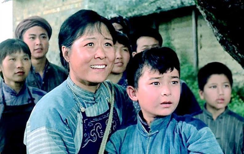 老电影红星闪闪潘冬子是谁演的,1974年闪闪的红星潘冬子谁扮演的