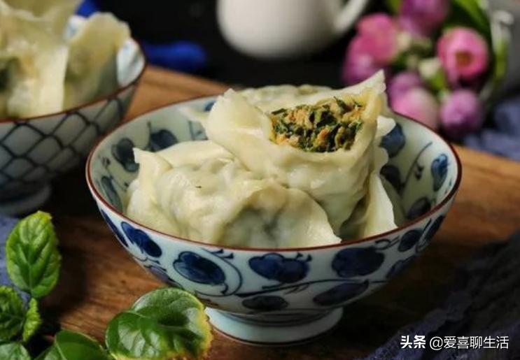 春天遇见这些菜别手软，晒干囤起来，从春吃到冬，随吃随取真省事