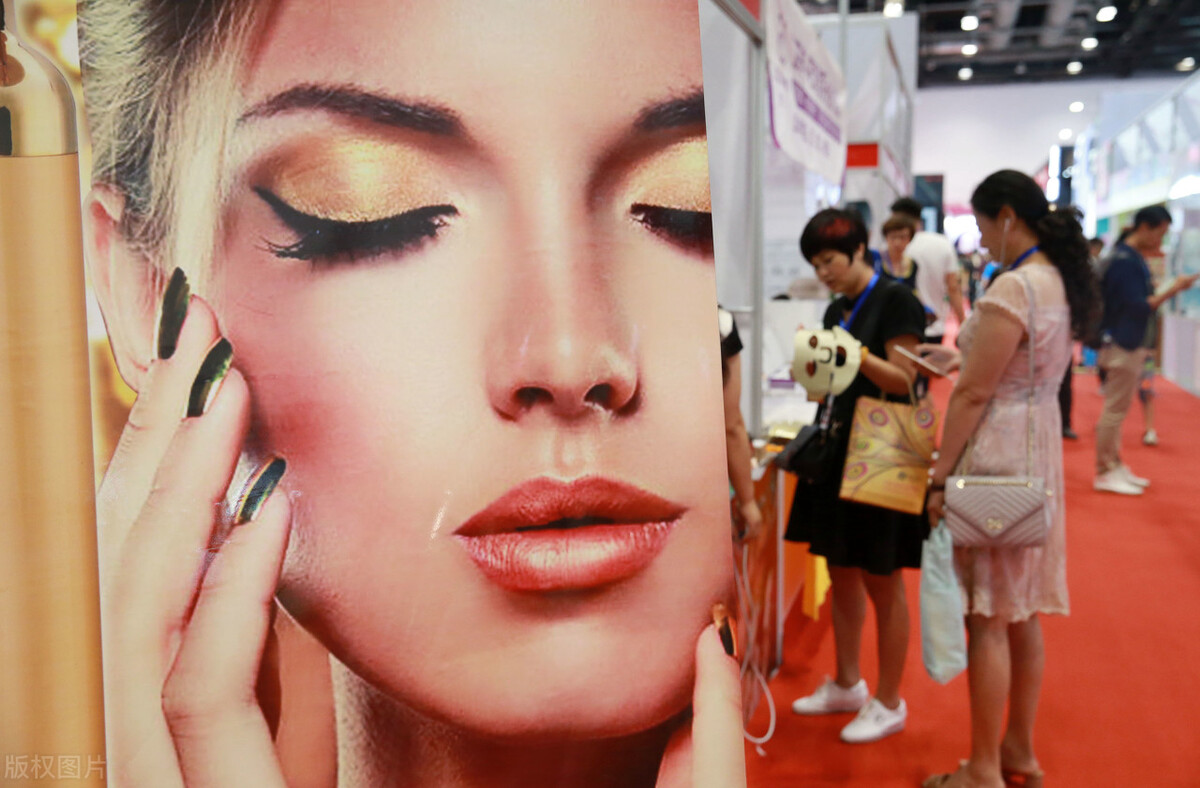 国内布局十载，定位高端抗衰，贝泰妮：如何看AOXMED的成长空间？