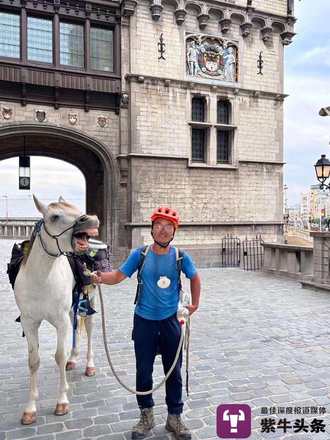 山东小伙买匹白马走欧洲,山东小伙欧洲买马骑回国
