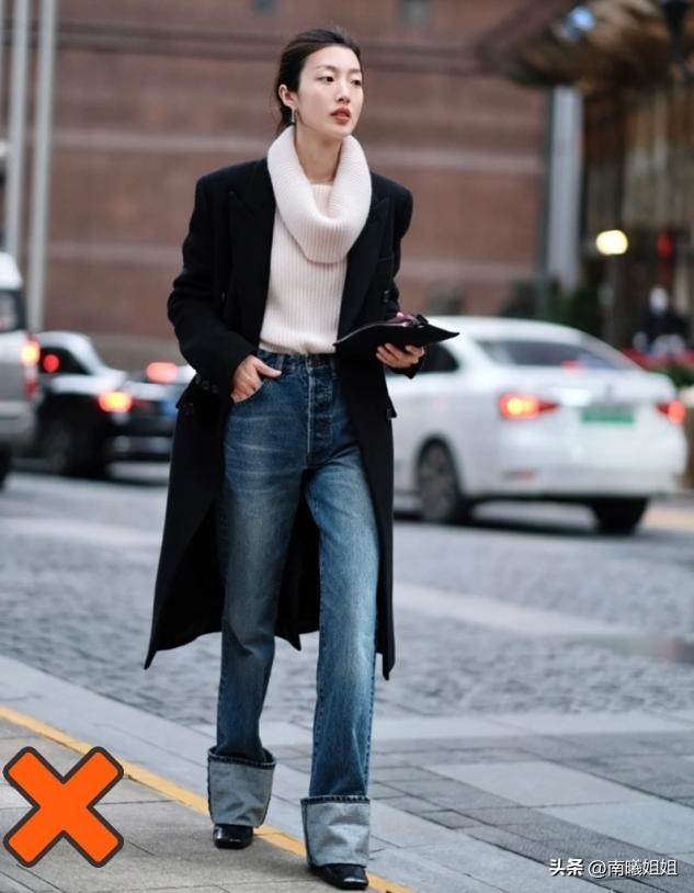 杭州时尚穿搭秋冬靴子,短靴穿搭高级感女