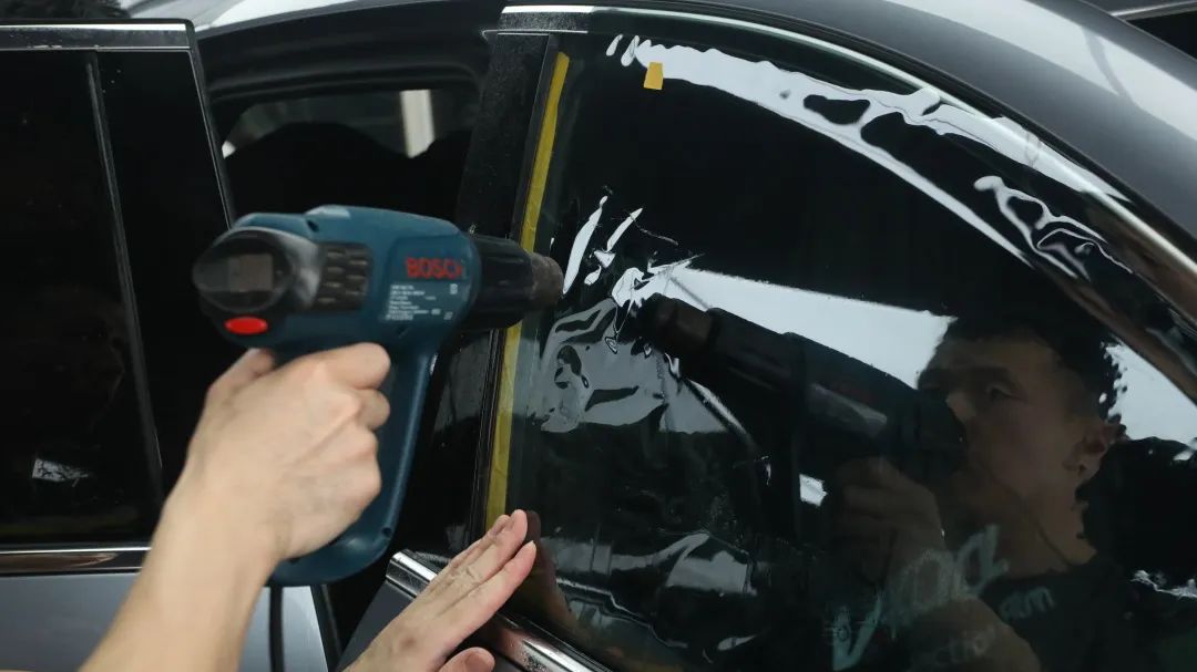 比亚迪插电式混合动力suv,比亚迪宋plusev隔热防爆膜