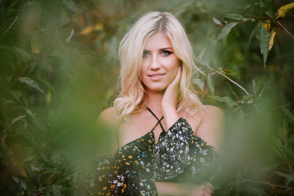 选择一款适合你的尼康相机,新手买什么尼康单反相机好