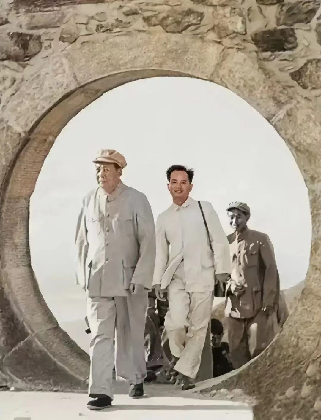 关公姓什么？毛主席在不同场合向不同的人问这个问题，用意各不同