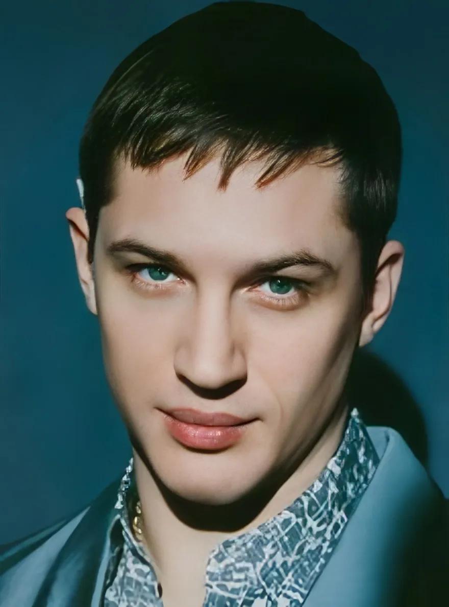 英国人没有嘴唇是真的吗,英国人是怎么没嘴唇的