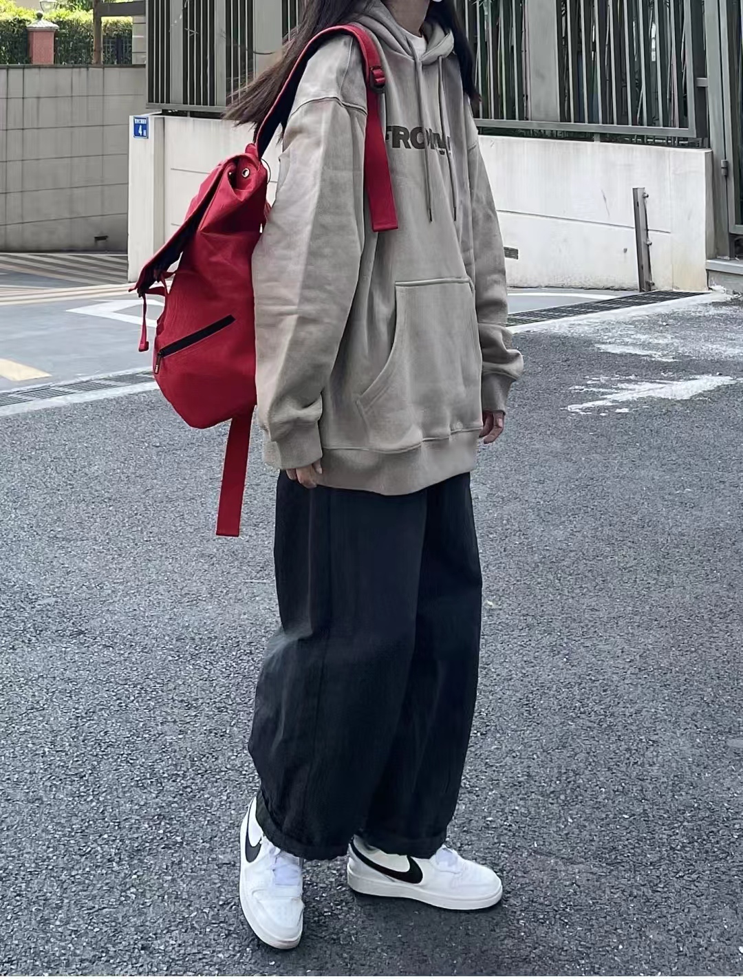 中性风卫衣穿搭女,158的村花中性风卫衣穿搭