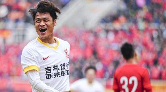 吉林长春足球比赛,长春亚泰2:1上港