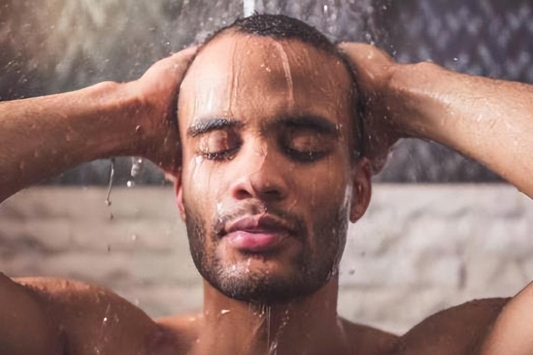 洗洗更健康?男性清洗*处私**时,也有这3个讲究,不要不当回事