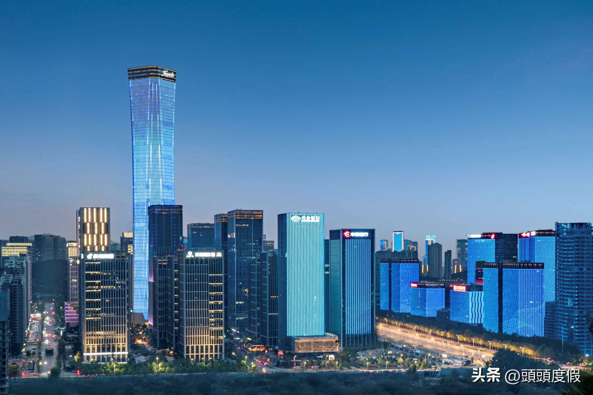 济南看趵突泉最好的酒店,课本里的趵突泉一城山色半城湖