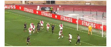 0:1爆冷大巴黎,3比0击败莱比锡首次进入欧冠决赛