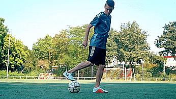 入门花式足球起球教程,花式足球贾尼尔起球教学