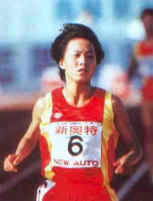 东方神鹿王军霞经历,东方神鹿王军霞近照图片