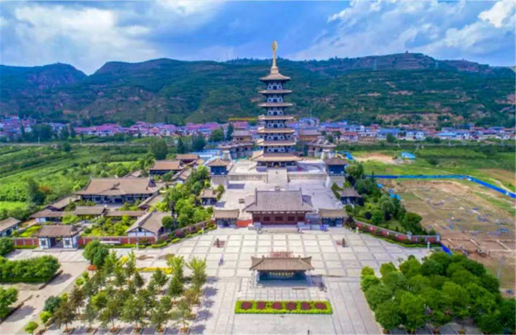 泾川文汇足球队队员简历,惊奇足球