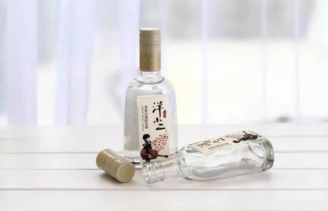 年轻人白酒推荐10-30元,年轻人白酒推荐小瓶