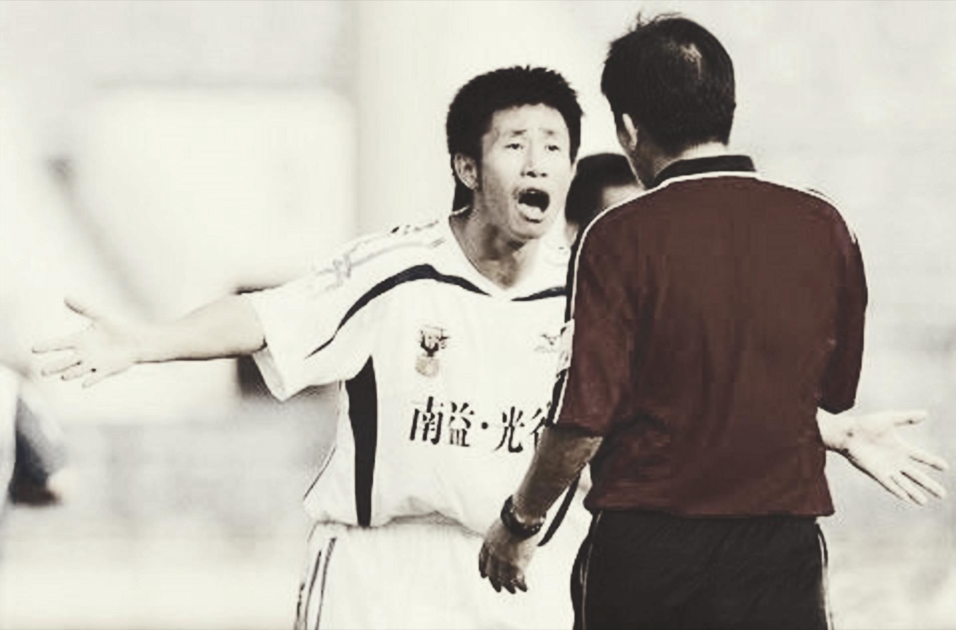 中国足球悬案实录:王小诗被砍,郑斌与武汉招摇的“帮派之争”