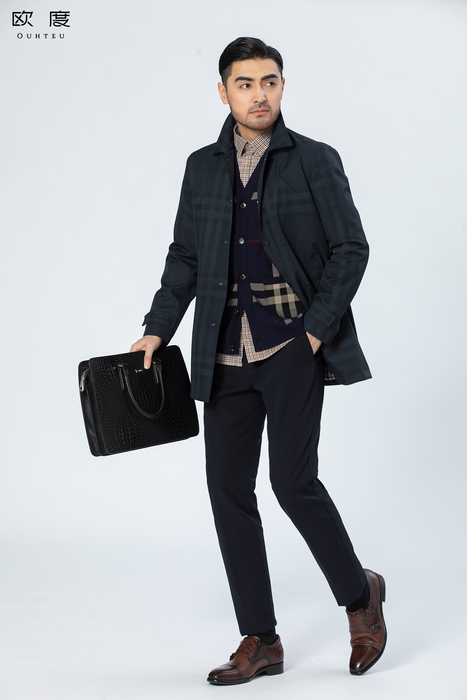 秋冬男士穿衣搭配大全,舒适男士秋冬穿衣搭配