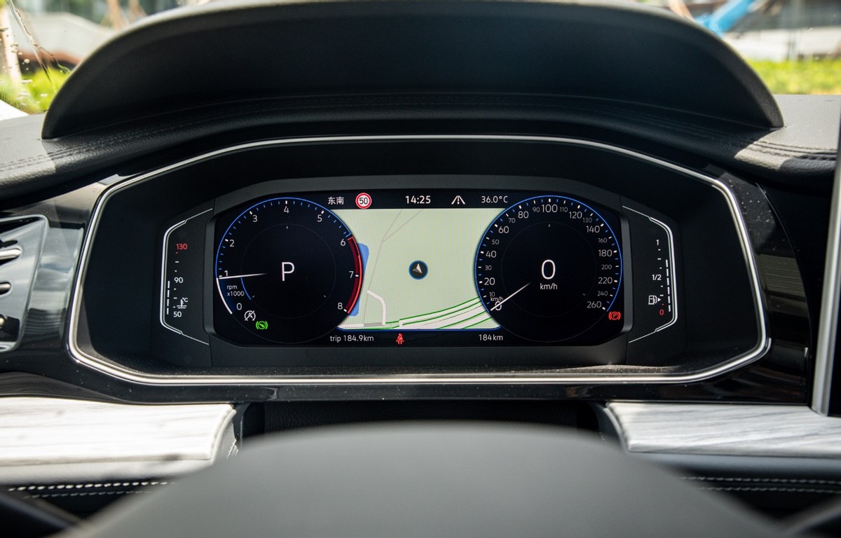 大众速腾2022款1.5t价格及油耗表,推1.5t车型静态体验新款大众速腾