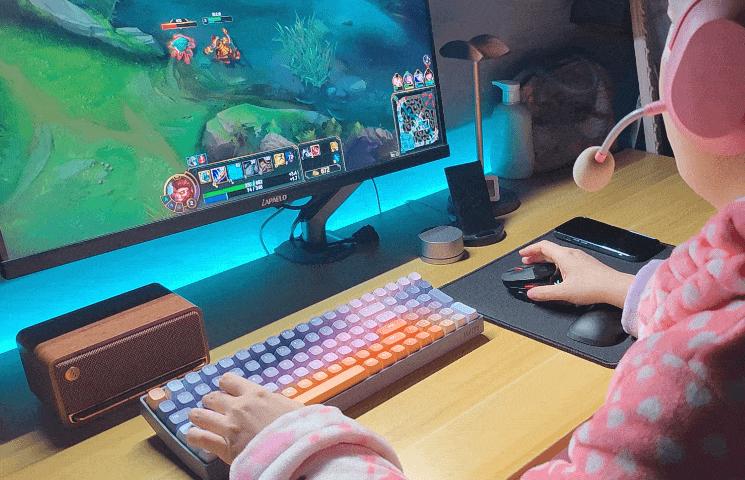 手感不错选择三模机械键盘,颜值党的首选这三款机械键盘真香