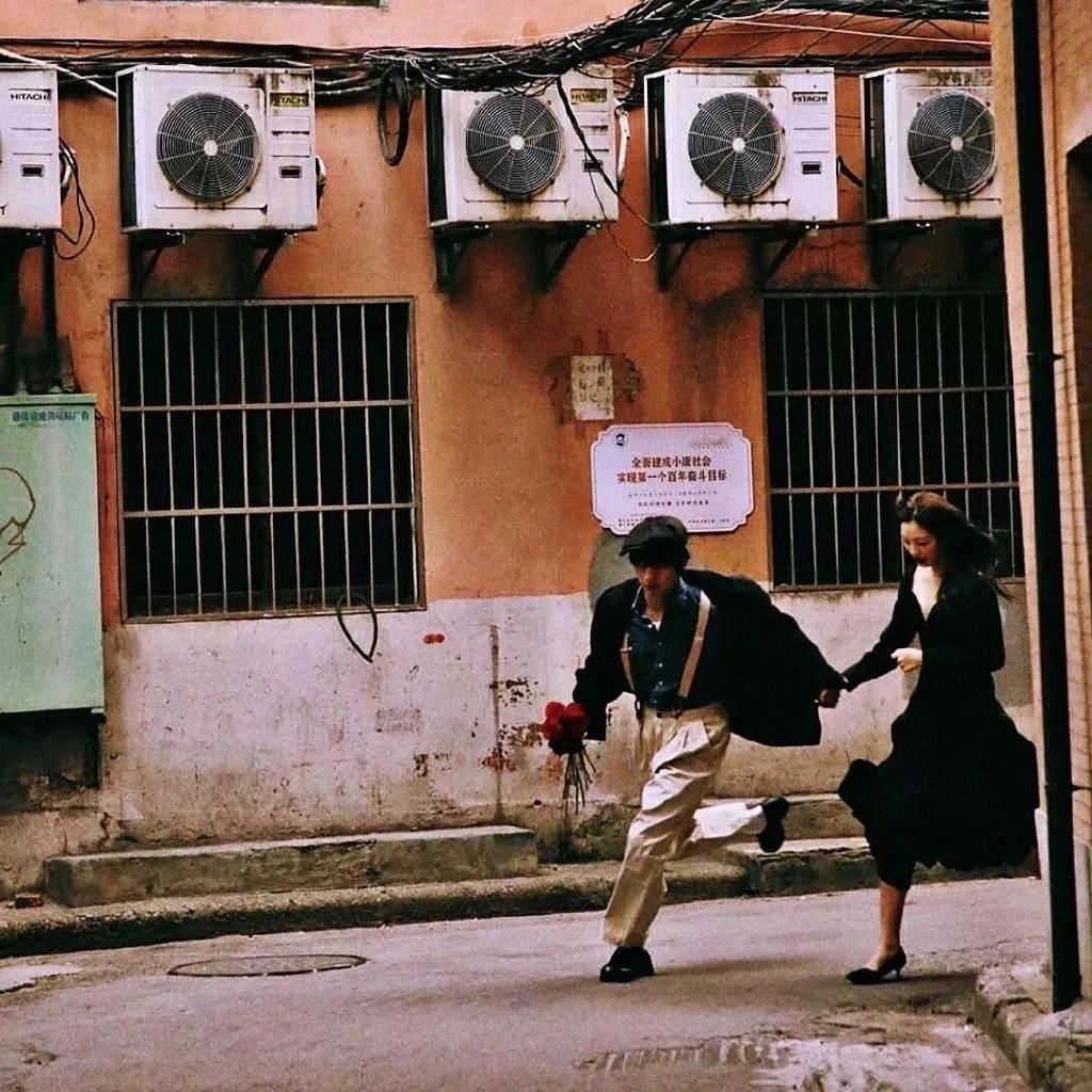 520表白语录短句子文案有哪些,520文案短句爱情甜句