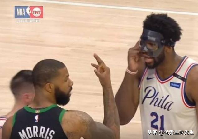 三个GOAT和一个贝克汉姆；巴克利对于被亲吻这事有发言权