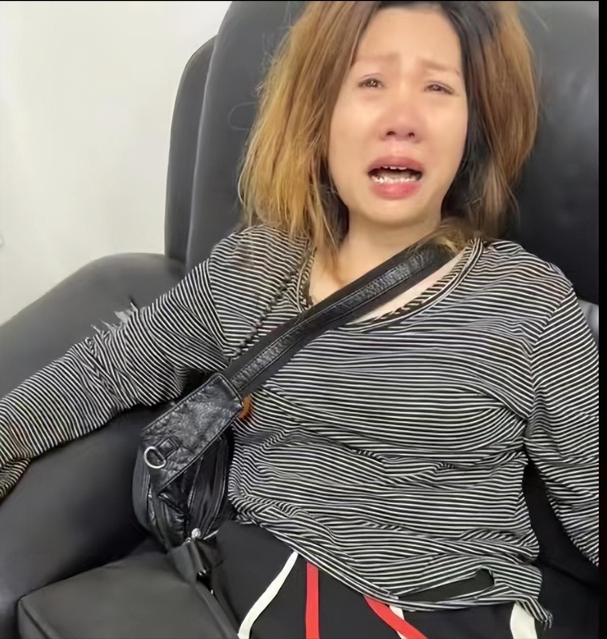 男子带尸体过火车安检,火车带刀过安检事件