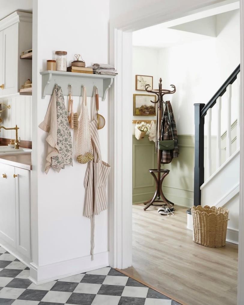 高级感原木风客厅设计,英国女子装修新房