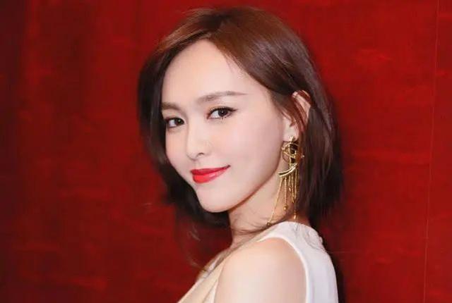 刘流是赵本山徒弟吗,刘流和李金斗同台