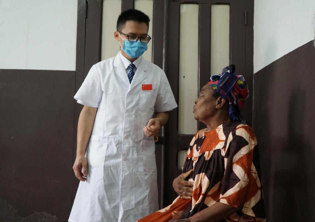 第一批阳的人已经出现5种后遗症,阳康后的20种后遗症