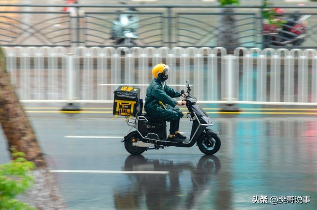 小伙在北京送了9年外卖赚了200万,北京小伙送外卖3年挣100万