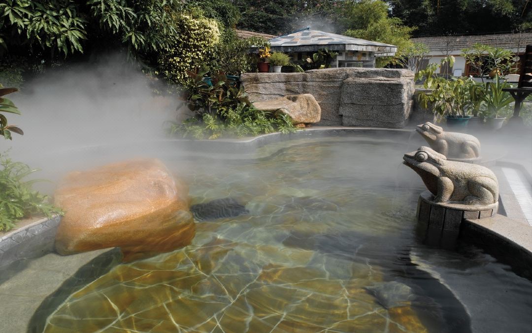 广东最值得推荐的温泉度假村,广东第一峰温泉是真温泉