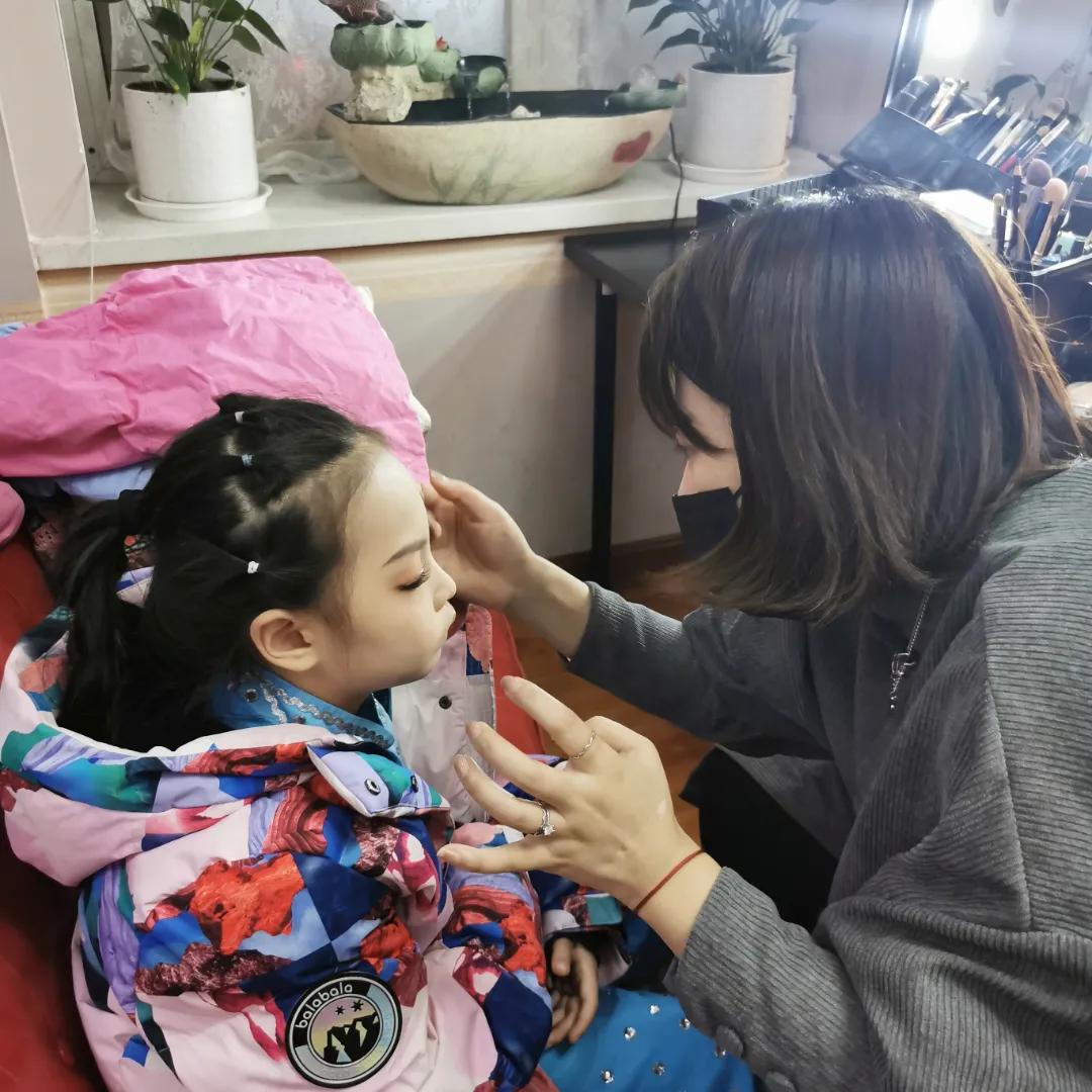 舞动未来|引领新风潮，哈尔滨唯尚艺术培训学校专场来喽