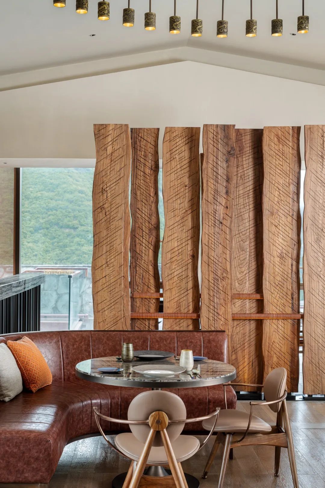 九寨沟丽思卡尔顿隐士度假酒店,全球第一百家丽思卡尔顿