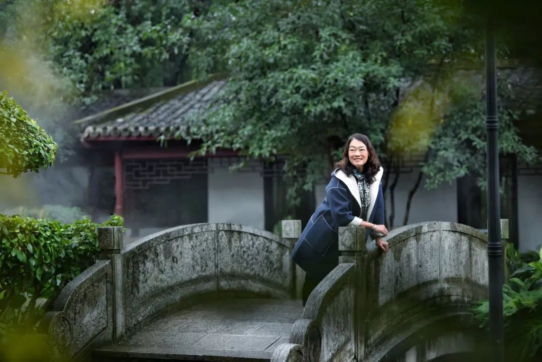 很努力地赚钱总是赚不到钱怎么办,如果现在的工作赚不到钱该怎么办