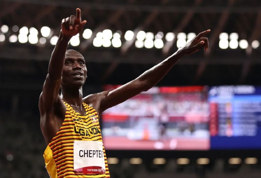 切普特盖跑姿分析,切普特盖现在跑10000米多久