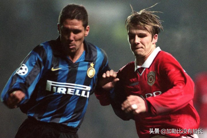 穆里尼奥切尔西激情庆祝,穆里尼奥2004年波尔图激情庆祝