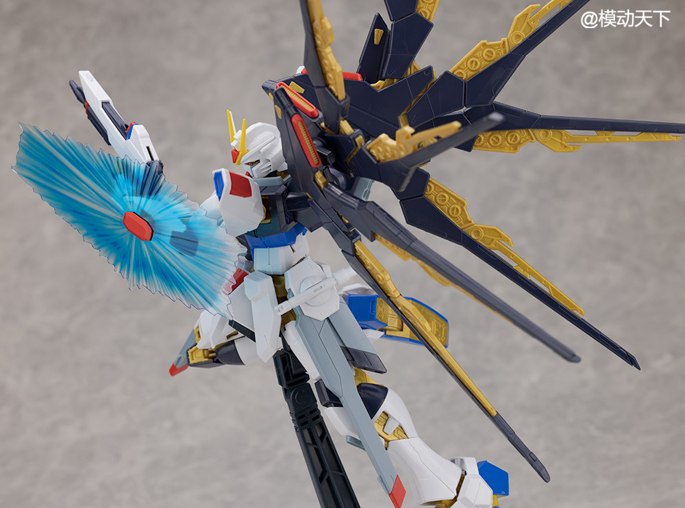 万代基地限定mg完美强袭,万代mg创制强袭配色方案