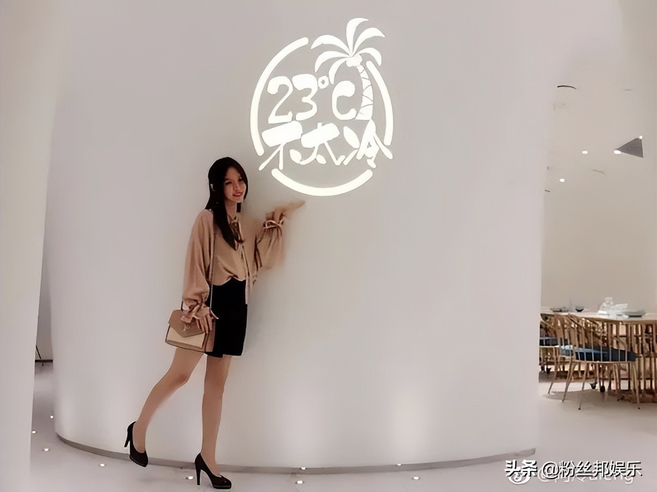 斗鱼节目二珂阿冷,阿冷成新任斗鱼一姐周年庆直播