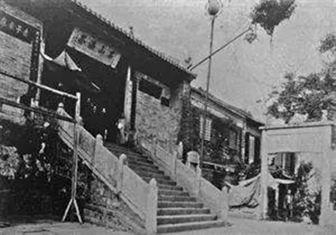 自强不息的名人故事梁启超,梁启超名人故事手抄报