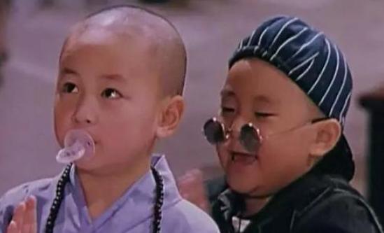 笑林小子郝劭文10岁片酬过千万，身家却被母亲败光，他现状如何？