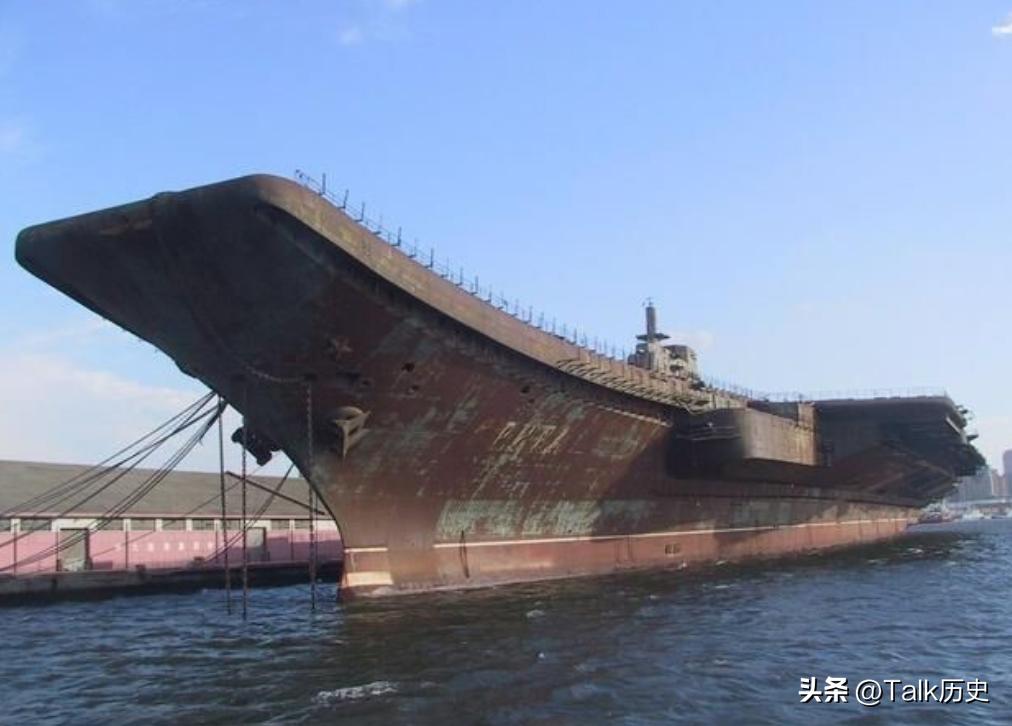 辽宁舰曾经被哪个国家扣留过,辽宁舰回国时给了土耳其10亿没有