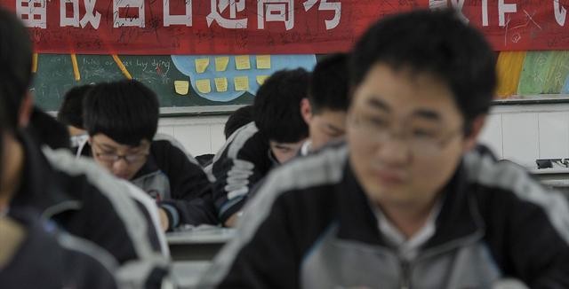 朋友女儿要结婚,朋友女儿结婚后告诉我还要送礼吗