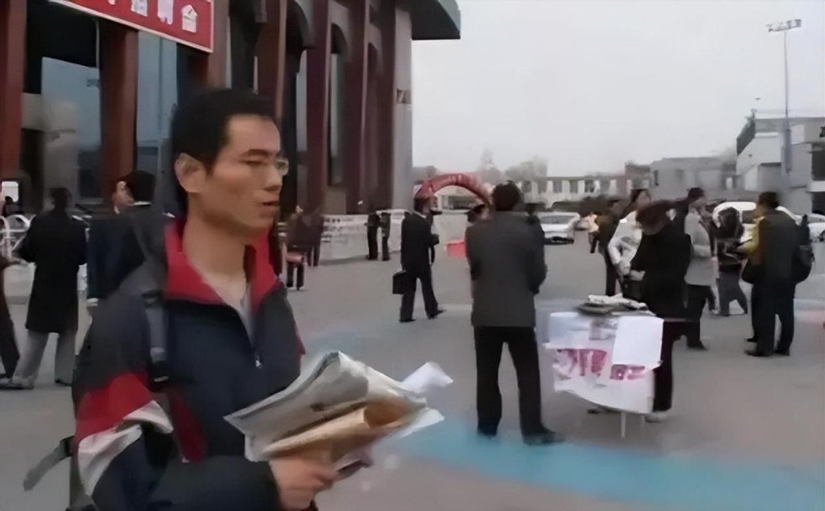 读书是穷孩子改变命运的最好出路,读书是普通人最好的出路