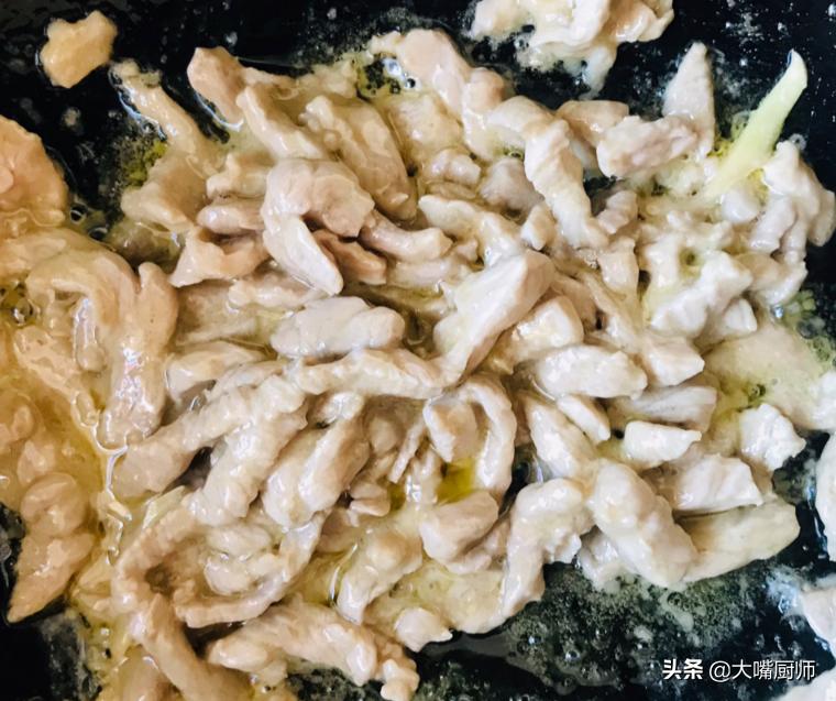 瘦肉炒出来嚼不动,瘦肉炒出来颜色不好看