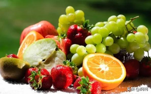 皮肤保养小窍门美白补水,怎样才能使脸部皮肤光滑细腻美白